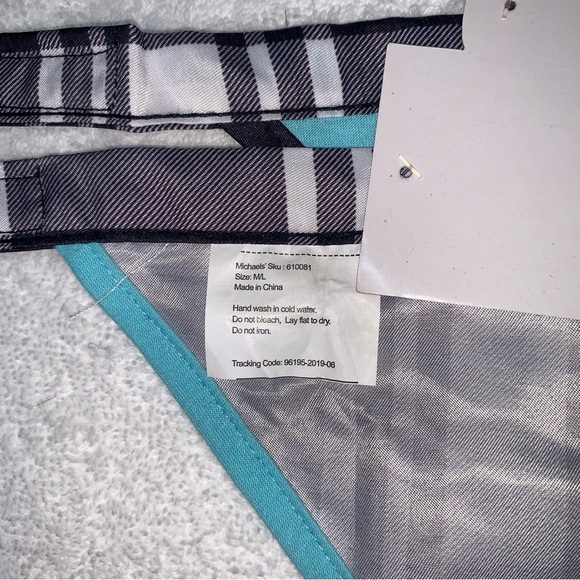 CECE Pet/Dog Sz Sm Valentine Sweater Red w/ White Heart, Leash Adaptable + Bonus - Picture 11 of 16